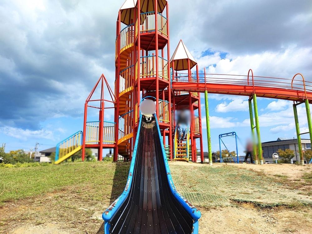 歌の森運動公園（写真1枚目）