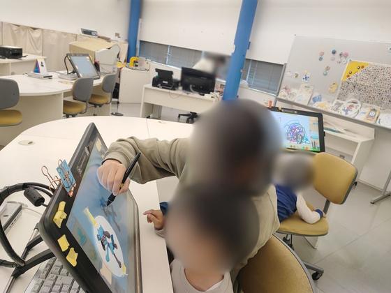 射水市大島絵本館（写真3枚目）