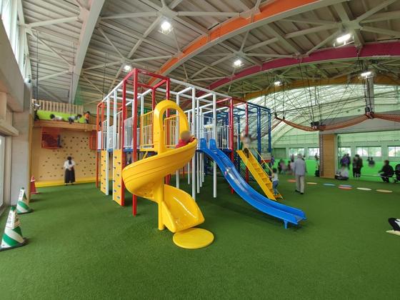 入善町中央公園＋わくわくドーム（写真2枚目）