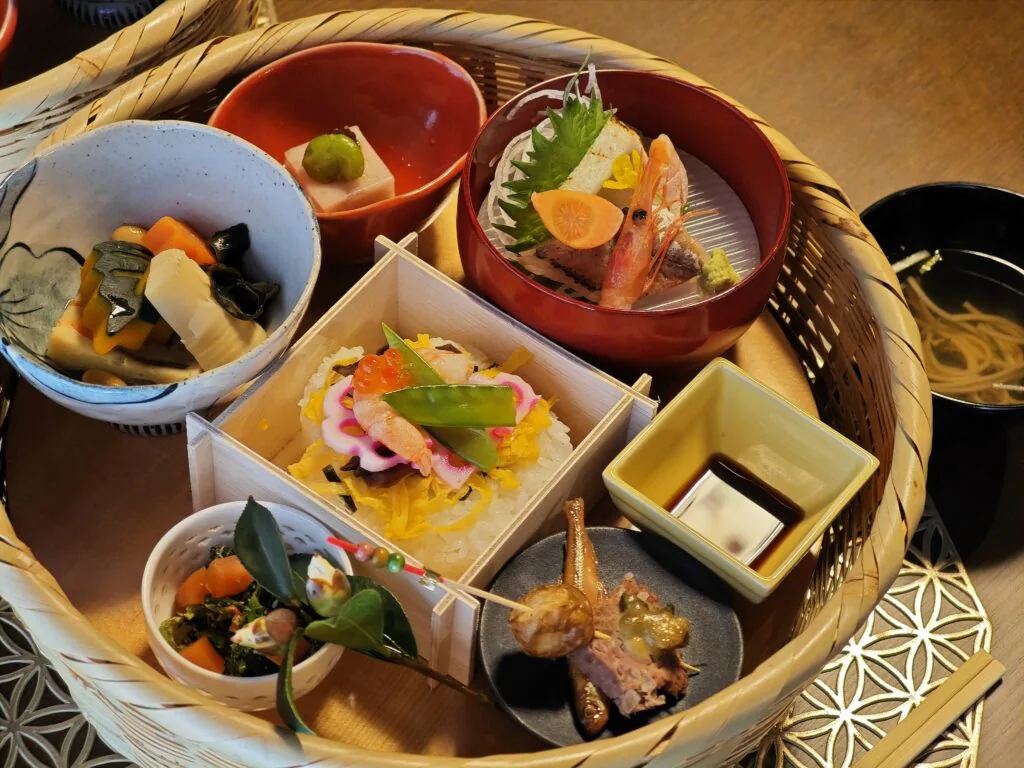 ツタエル富山が取材したお店の御膳