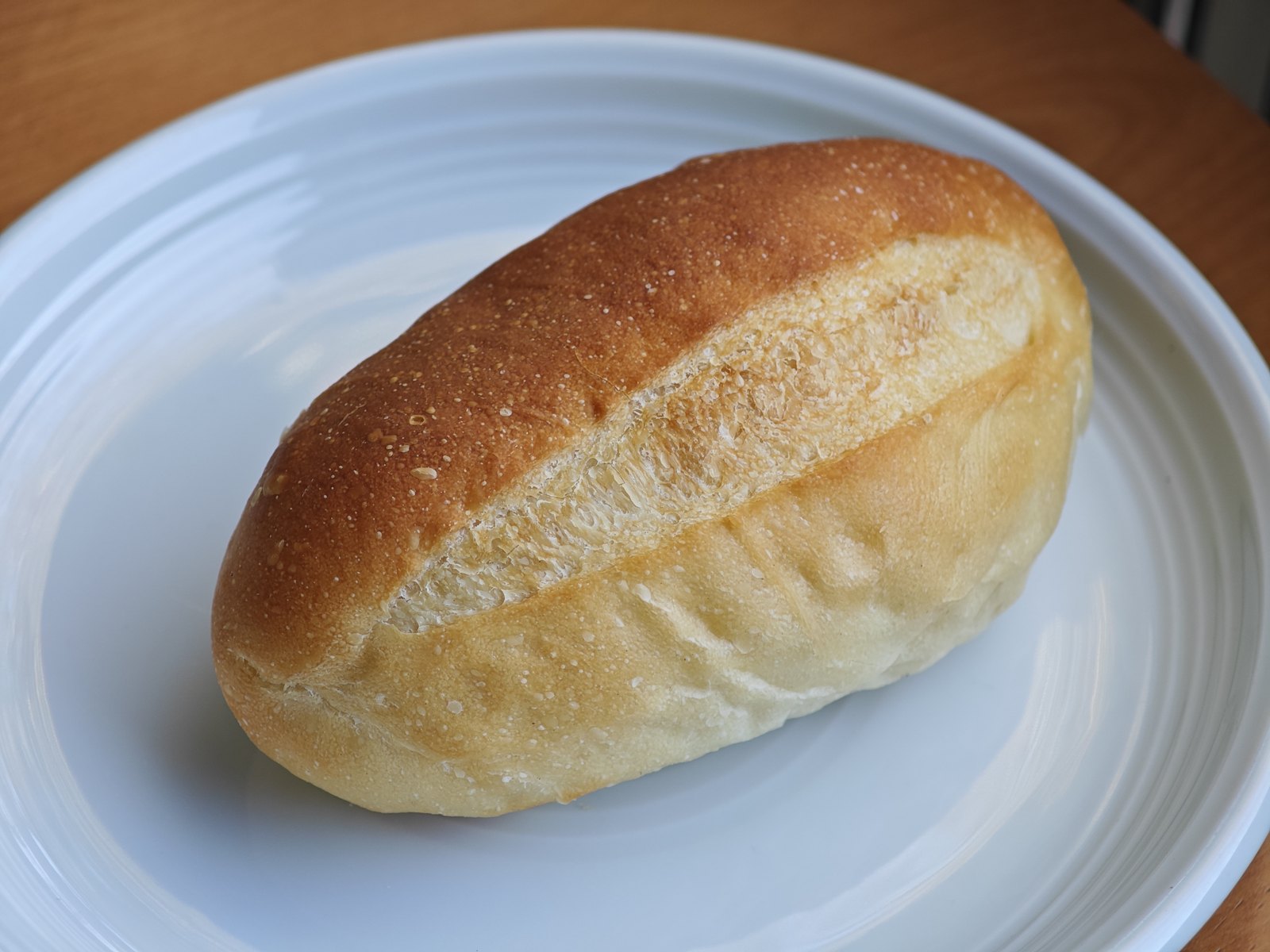 ランチのパン