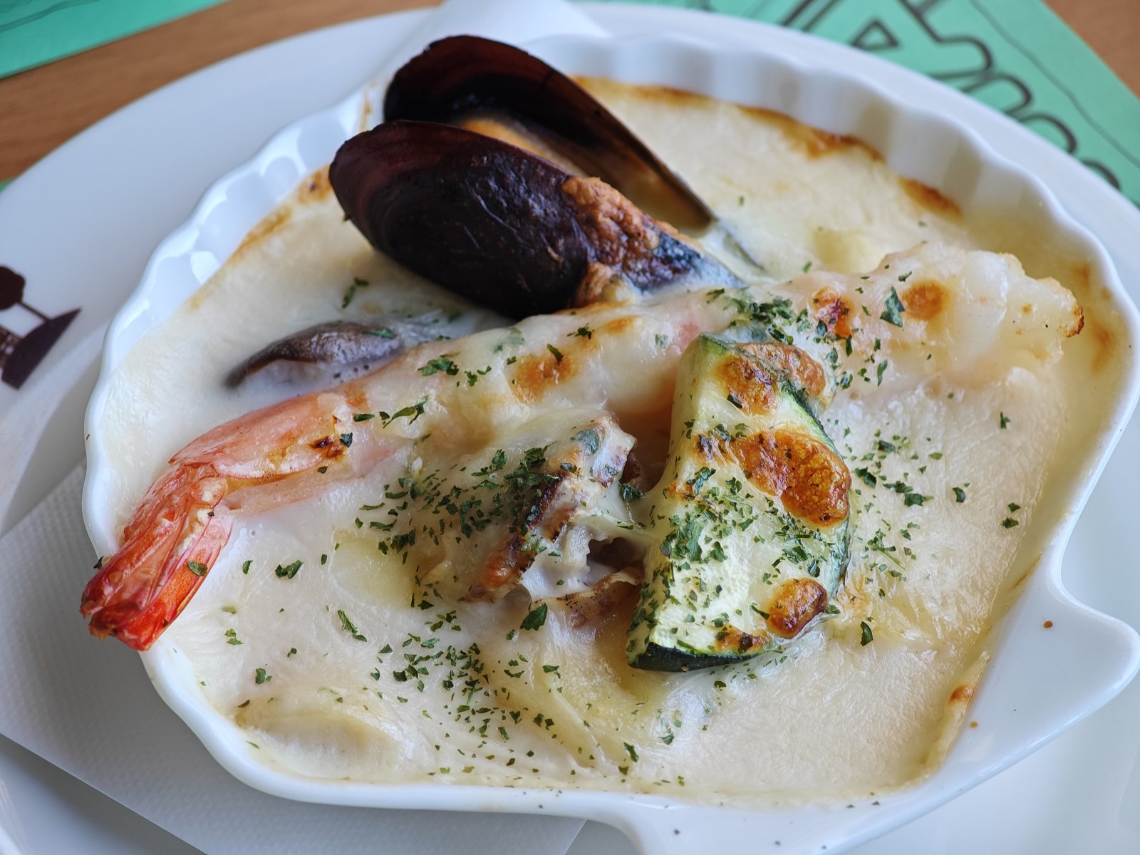 エビとホタテのコキール